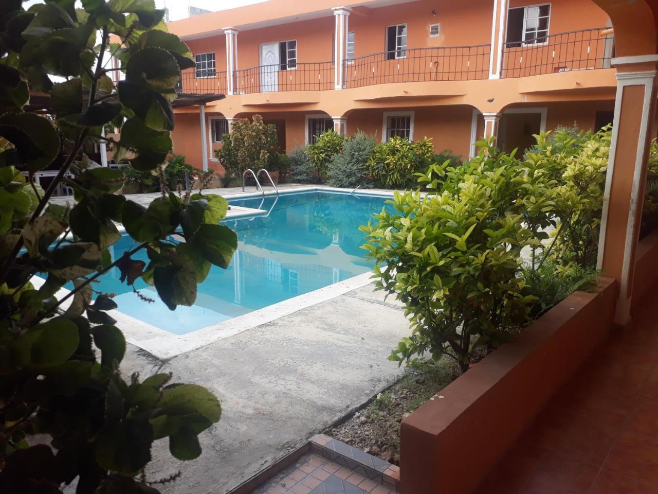 Apartahotel Next Nivel Bávaro Екстериор снимка