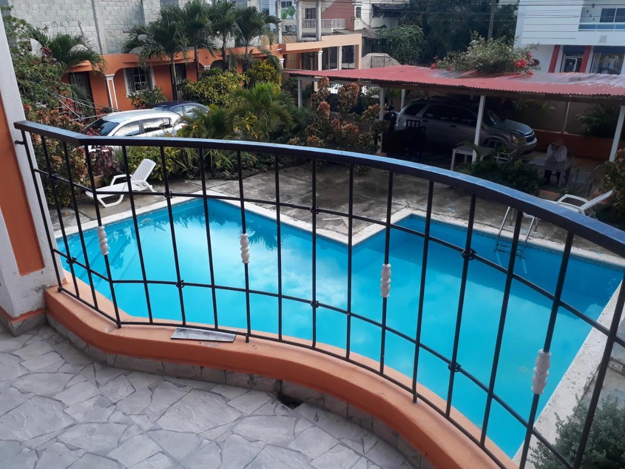 Apartahotel Next Nivel Bávaro Екстериор снимка